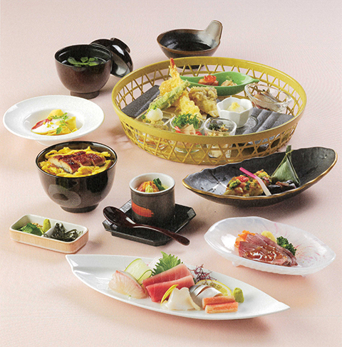 懐石弁当 水鏡〈みずかがみ〉